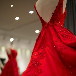 Red Beading A line Prom Dresses Backless Red Evening Gown